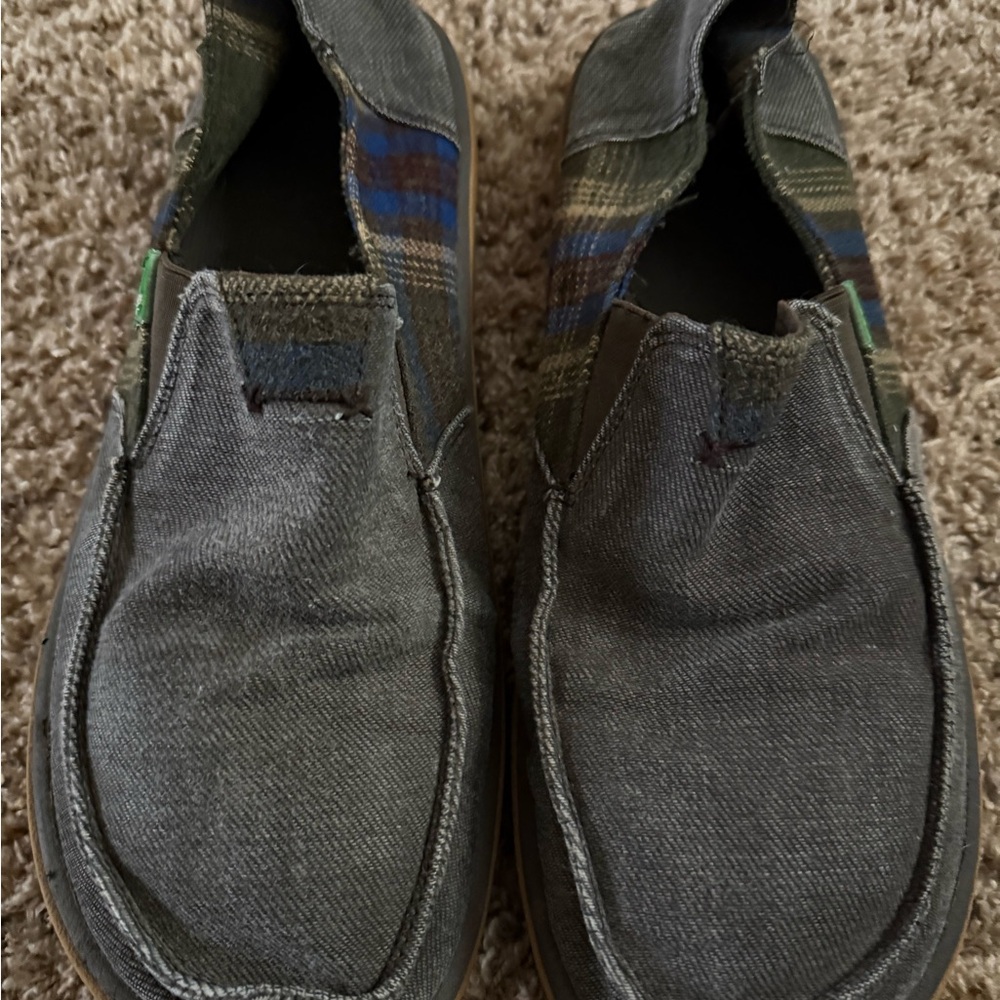 Men's Gray Slip-On Shoes